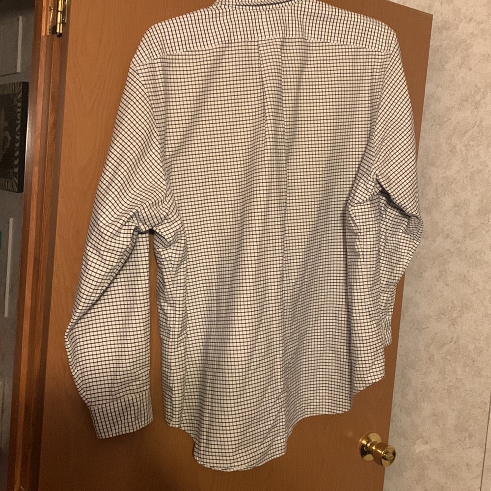 Button down shirt - Picture 4 of 4